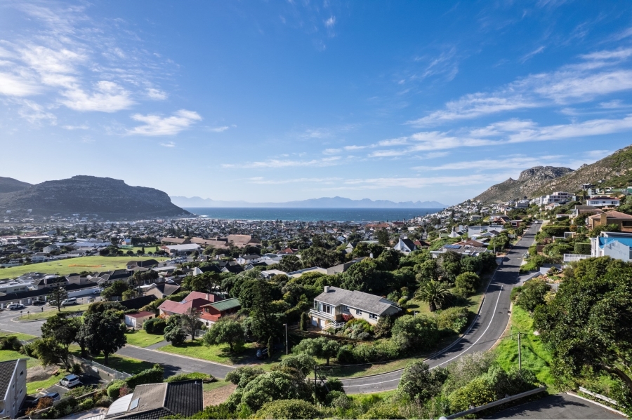 4 Bedroom Property for Sale in Fish Hoek Western Cape